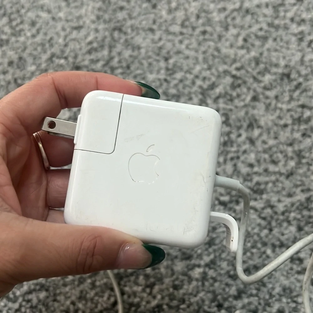 mac book air mag safe charger